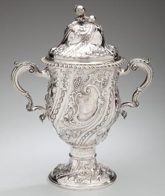 Two-handled cup and cover owned by Isaac Gouverneur (1749–1800)