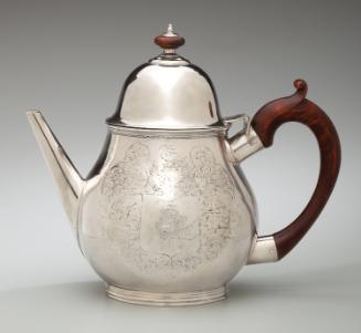 Teapot owned by Johannes Schuyler (1668–1747) and Elizabeth Staats Wendell (1659–1737)