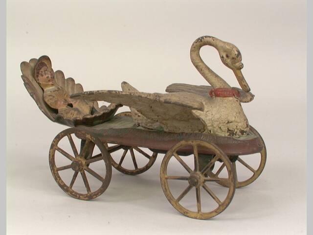 Swan chariot