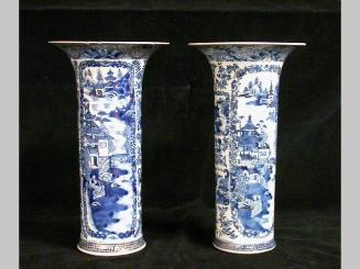 Beaker vases (pair)