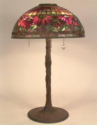 Poinsettia table lamp