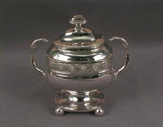 Sugar bowl with lid