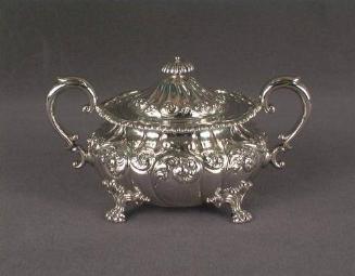 Sugar bowl with lid