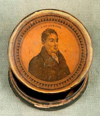 Snuffbox with lid