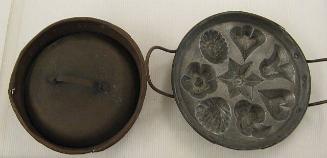 Mold pan with lid