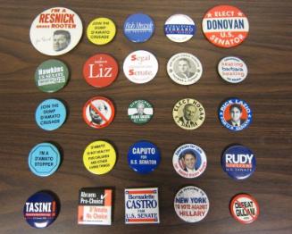 Pin-back buttons (group of 93)