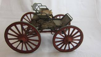 Model: horse-drawn fire chief's carriage