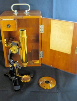 Microscope in case with accessories