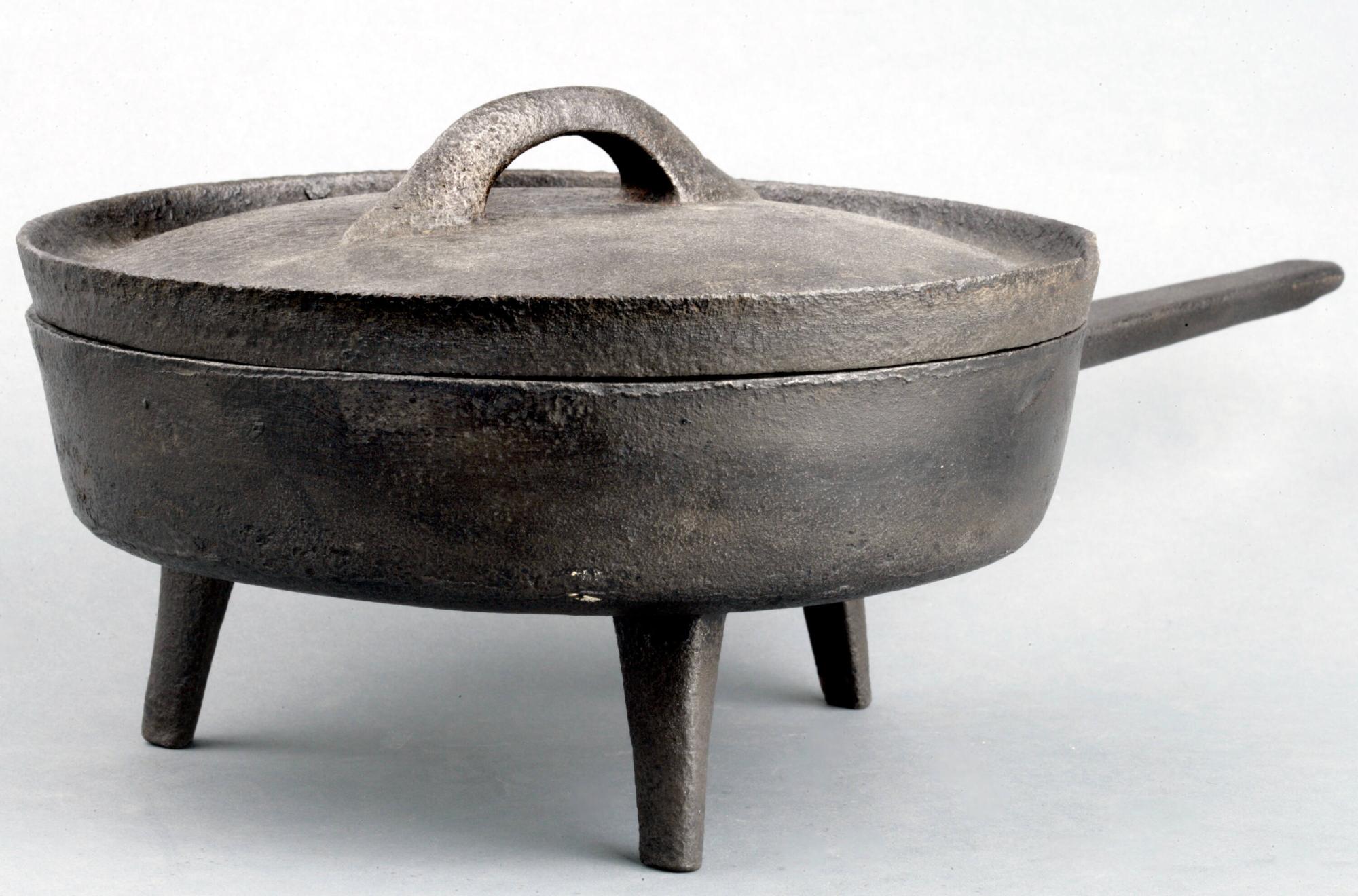 Spider skillet with lid – Works – New-York Historical Society