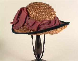 Lady's hat