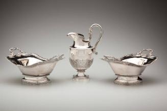 Presentation pitcher and cake baskets (pair)
