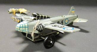 Clockwork airplane with original key