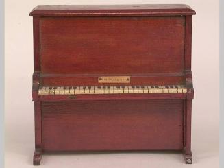 Miniature piano music box